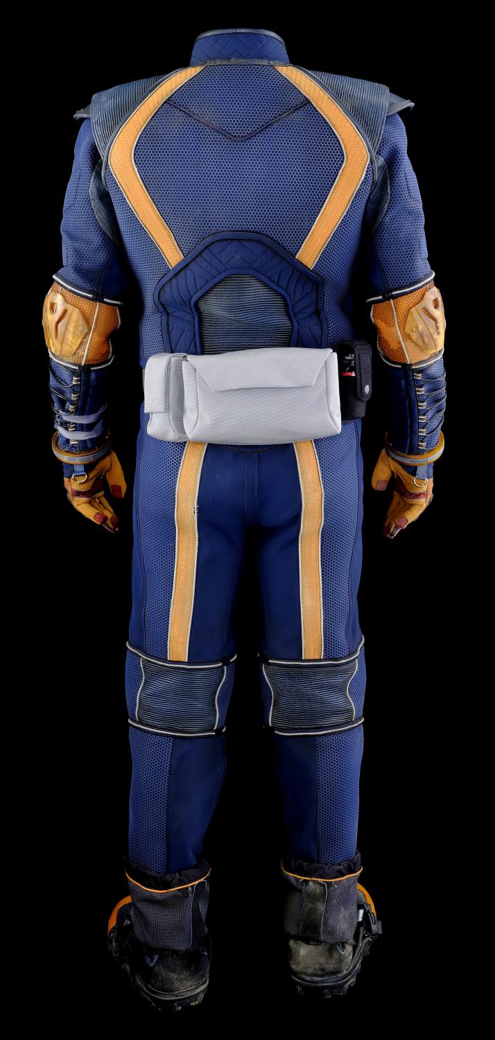 don-west-season-3-spacesuit-under-layers-with-boots-and-accessories