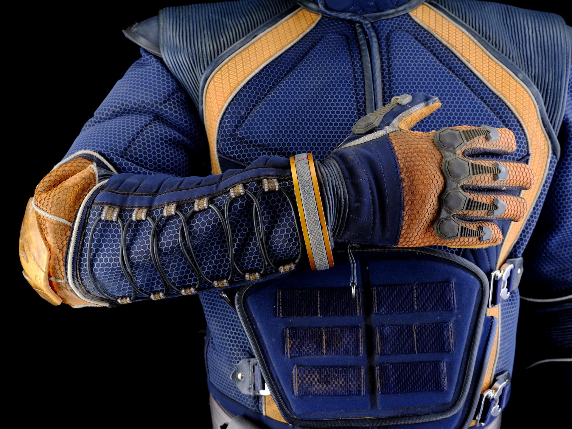 don-west-season-3-spacesuit-under-layers-with-boots-and-accessories
