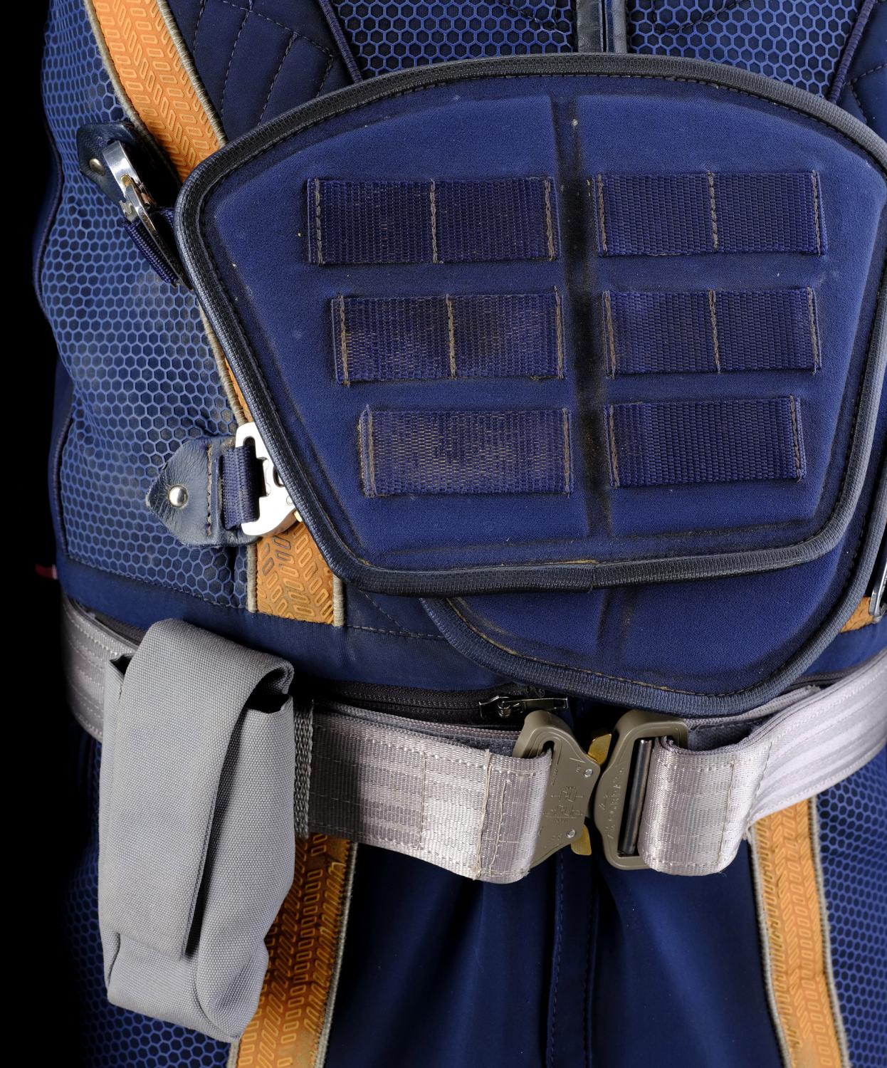 don-west-season-3-spacesuit-under-layers-with-boots-and-accessories