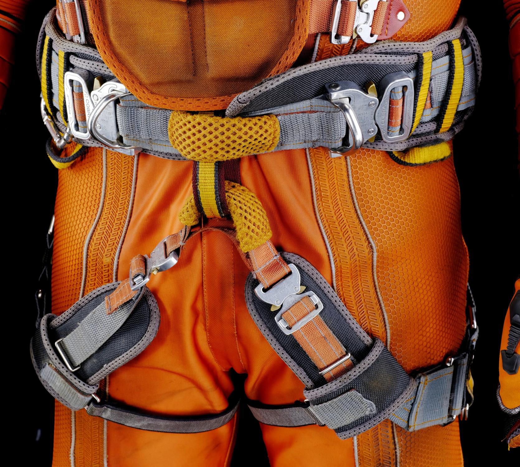 don-west-stunt-roughneck-spacesuit-under-layers-and-accessories