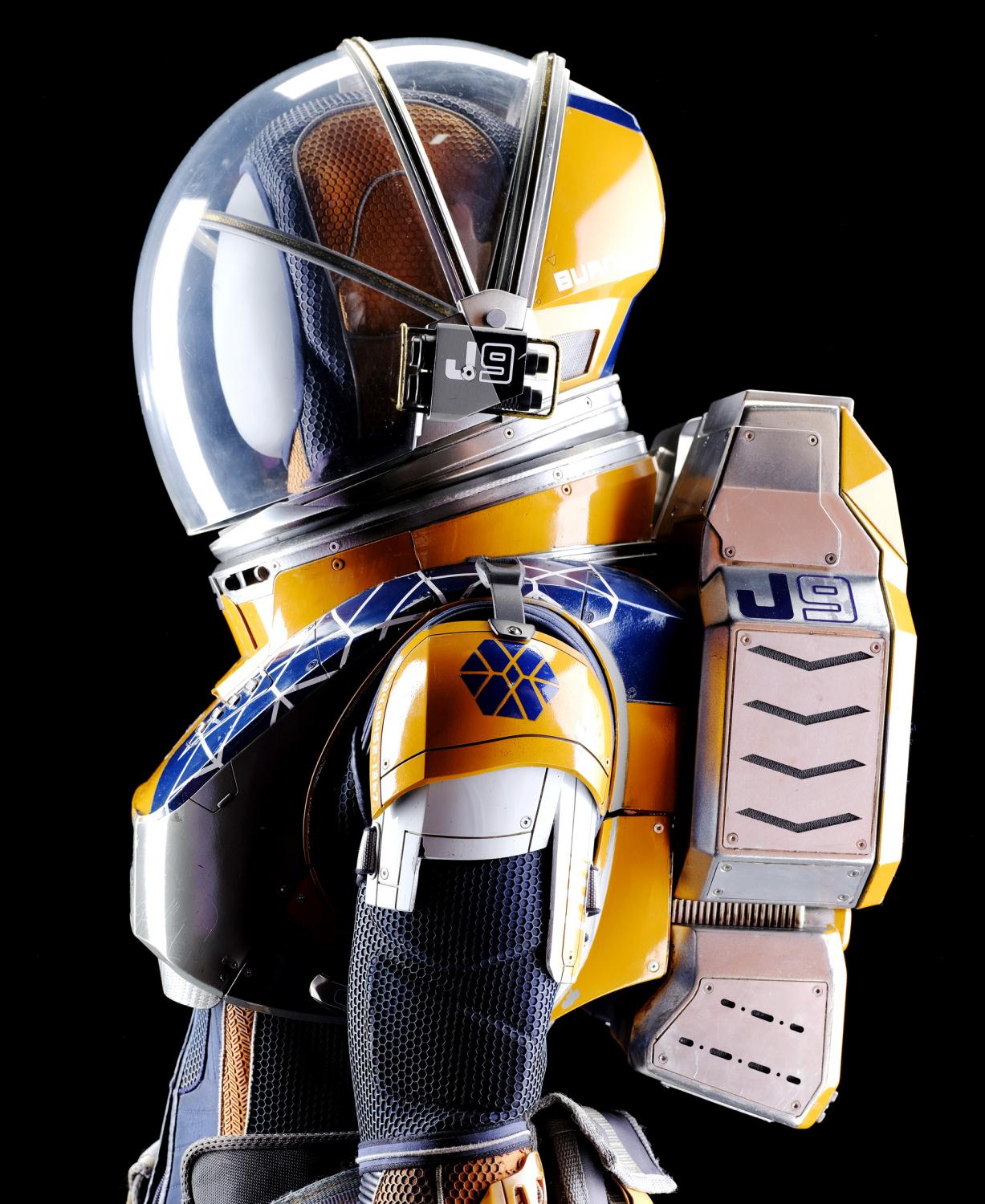dr-smith-complete-spacesuit-ensemble-with-life-support-system
