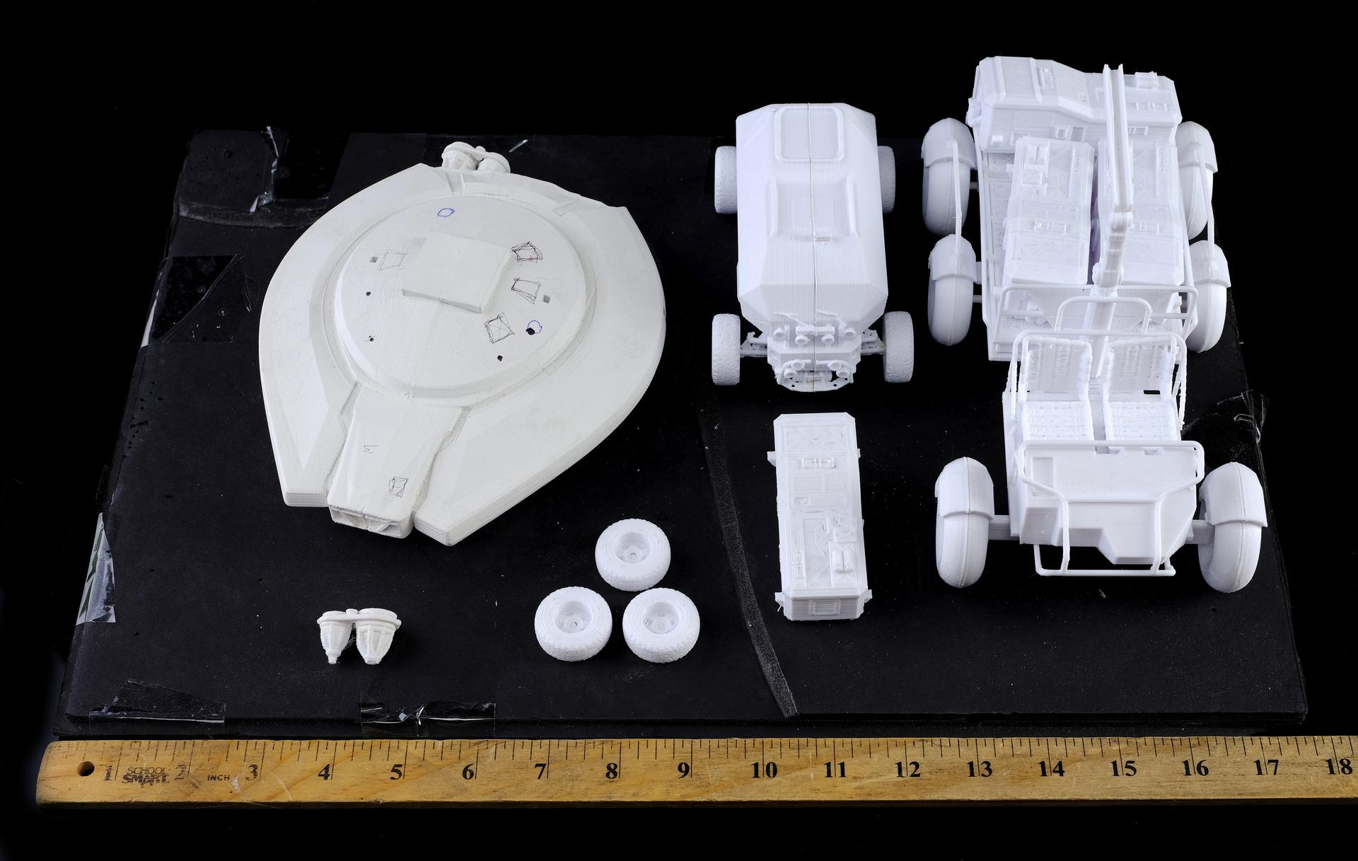 jupiter-and-jupiter-s-exterior-garden-and-chariot-models