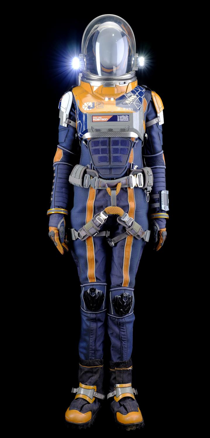 maureen-robinson-complete-spacesuit-ensemble-with-life-support-system