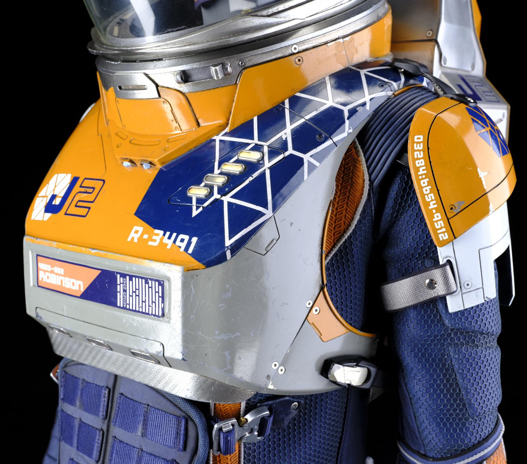 maureen-robinson-complete-spacesuit-ensemble-with-life-support-system