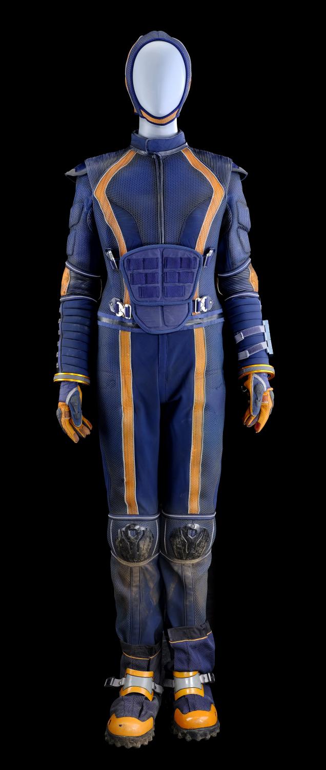 maureen-robinson-spacesuit-under-layers-with-boots-and-accessories