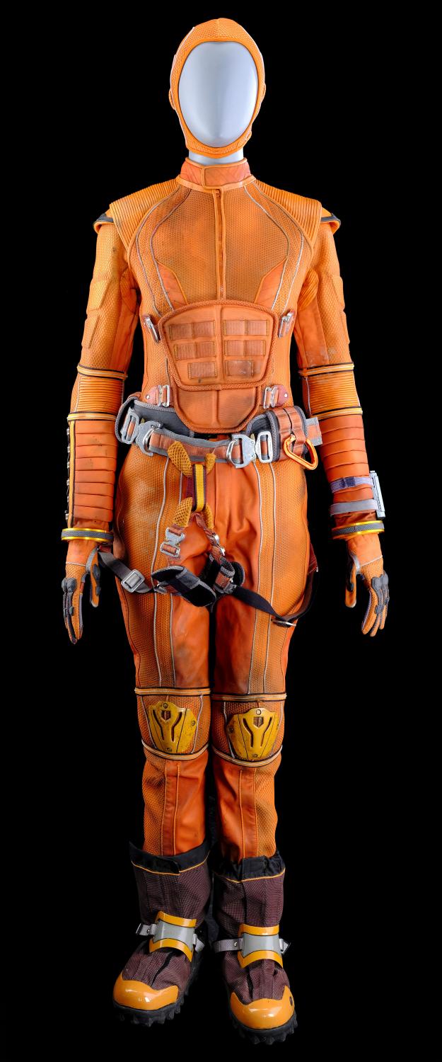 tam-and-ava-roughneck-spacesuit-under-layers-with-boots-and-accessories