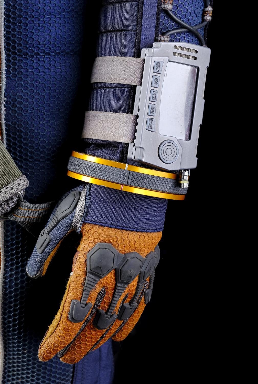 will-robinson-complete-spacesuit-ensemble-with-life-support-system